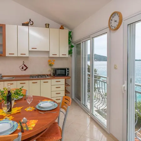 Meira Apartment *